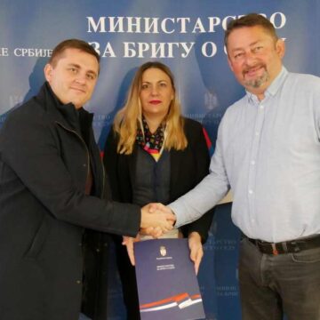 Bespovratna sredstva za ZZ “Agrosoj” iz Neuzine