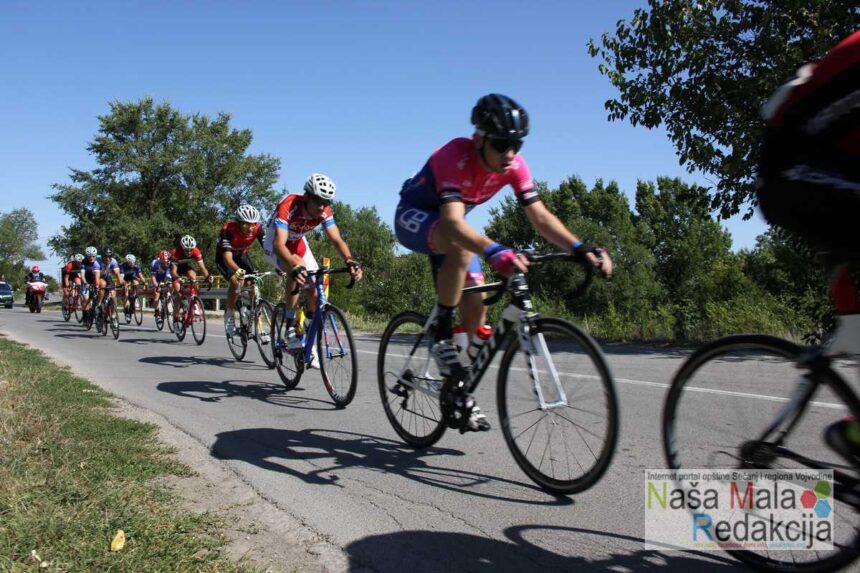 Biciklistička trka kroz opštinu Sečanj