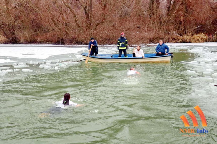 Prijavljivanje kandidata za plivanje za Časni krst u Sečnju