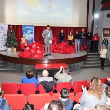 Gde su radost i sreća, tu je ljubav veća