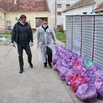 Počela distribucija paketa pomoći penzionerima