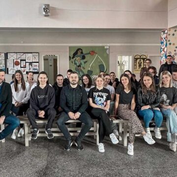 Karijerno vođenje i savetovanje maturanata