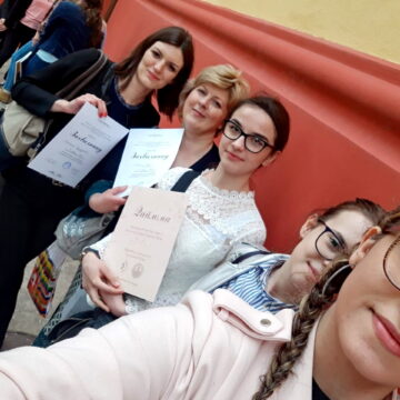 Uspeh  srednjoškolki i njihovih mentorki na Književnoj olimpijadi u Sremskim Karlovcima