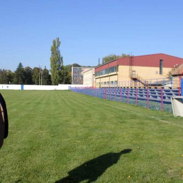 Krajina_01 Rađenović obišao radove na rekonstrukciji stadiona u Krajišniku