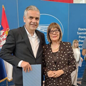 Predsednik Meljanac potpisao ugovore za kapitalne projekte vredne preko 82 miliona