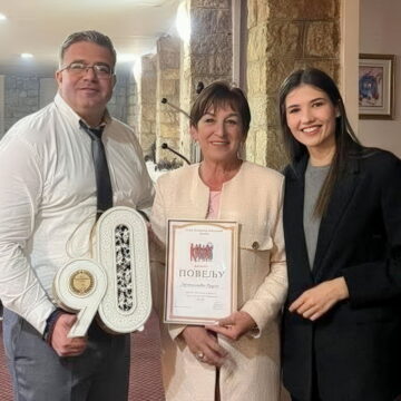 GKUD „Vladimir Gaćinović“ iz Bileće dodelio povelju Branislavi Rudan, direktorki Obrazovno kulturnog centra