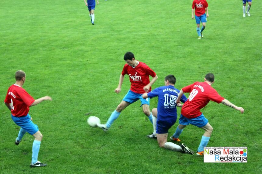Radnicki-Zlatica-016 Pala je i Zlatica