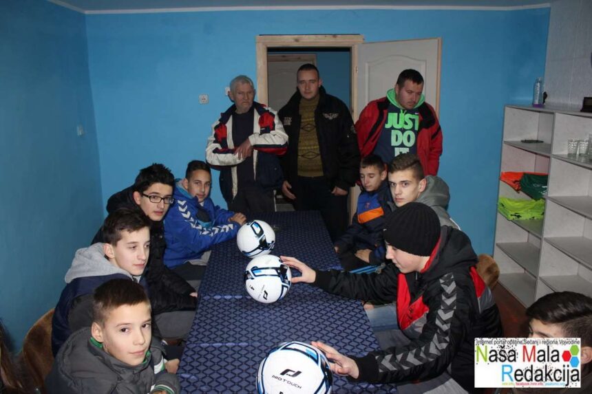 Radnicki-pioniri-8 Lopte za pionire