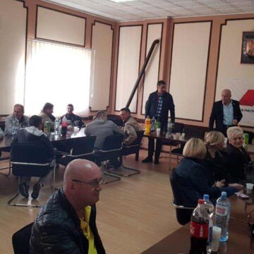 Proslava slave SNS u Sečnju