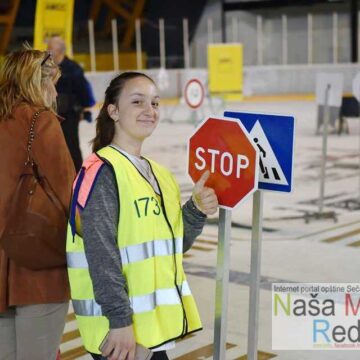 Sarin uspeh, naš ponos