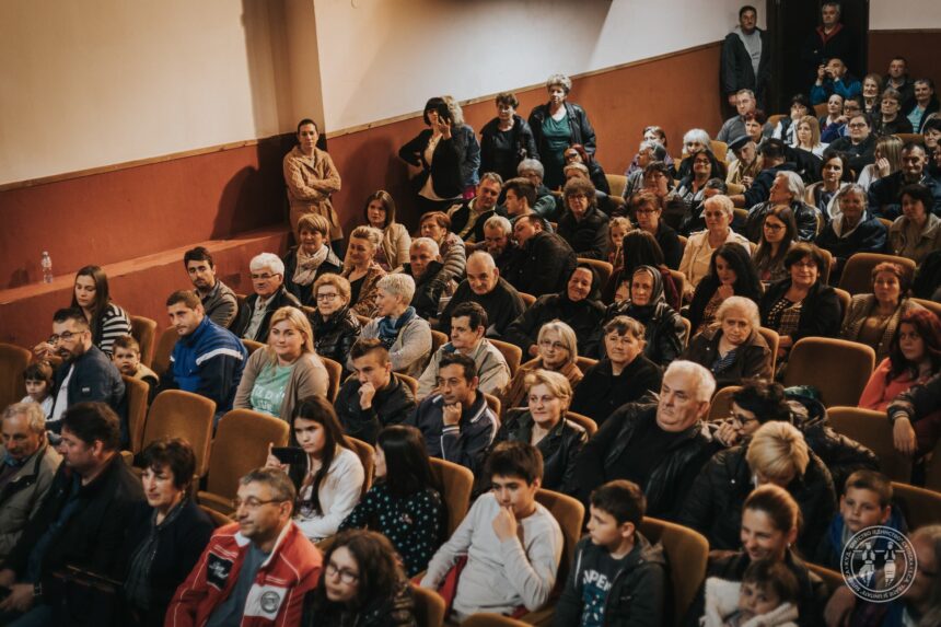 Sutjeska_kud_koncert_01 Folkloraši iz Sutjeske pesmom i igrom obeležili Vaskrs