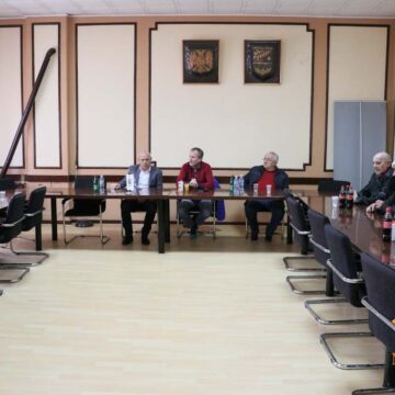 Veterani FK „Gračanice“ na prijemu u opštini Sečanj