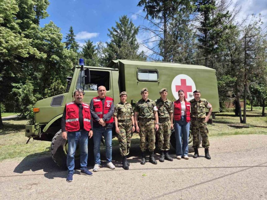 Vojni-lekar-na-selu_1 Vojni lekar u Šurjanu