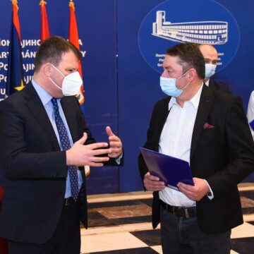 Uskoro video nadzor u predškolskim i školskim ustanovama