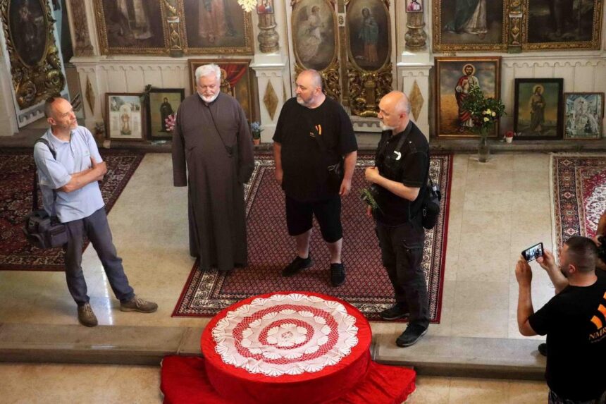 Izložba fotografija “Božanstvena svetlost” Vojislava Lukovića