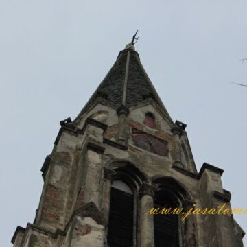 JAŠA TOMIĆ: PROPADAJU ZGRADE U CENTRU NASELJA