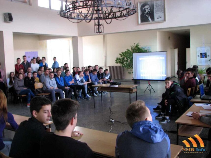 dan_skole_secanj_1 Srednjoškolci obeležili dan škole