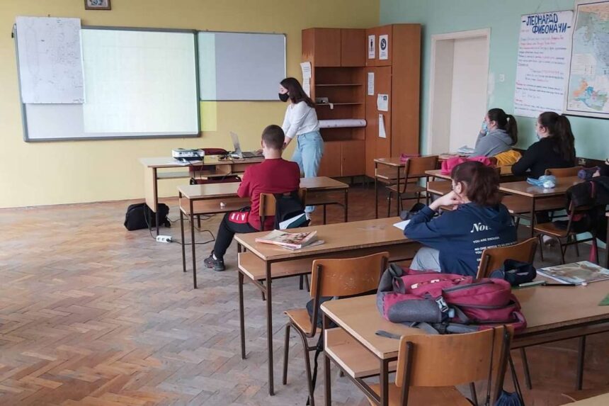 dan_zena_1 Obeležen Dan žena u sečanjskoj srednjoj školi