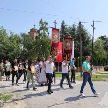 Tradicionalna Duhovska litija u Sečnju