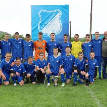 JAŠATOMIĆKI ŠAMPIONI