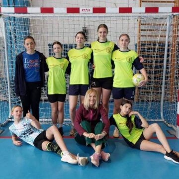 futsal_01 Održano opštinsko takmičenje u futsalu za devojčice i dečake osnovnih škola