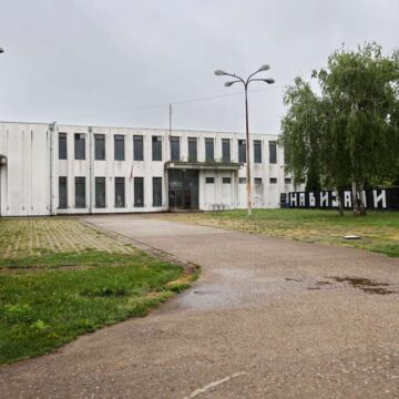 Novi pod u jašatomićkoj hali sportova