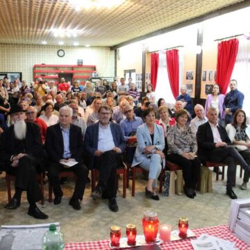 hrvatsko_groblje_boka_01 Predstavljena knjiga “Tragovi trajanja: Hrvatsko groblje u Boki“