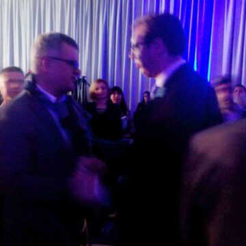 Vučić i Karasi kupili prve karte do Njujorka