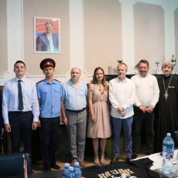 Delegacija pobratimskog grada Azova posetila Sečanj i Jašu Tomić