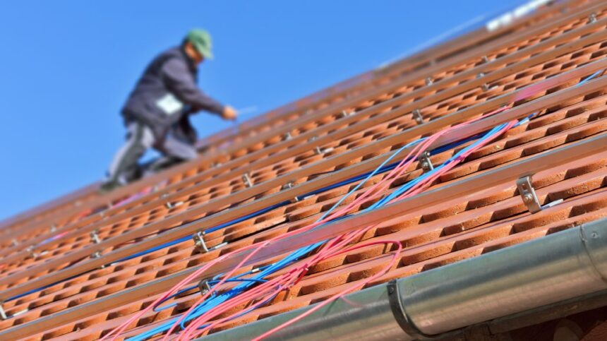 krov JAVNI POZIV ZA SUFINANSIRANJE MERA ENERGETSKE SANACIJE PORODIČNIH KUĆA I STANOVA NA TERITORIJI OPŠTINE SEČANJ ZA 2023. GODINU