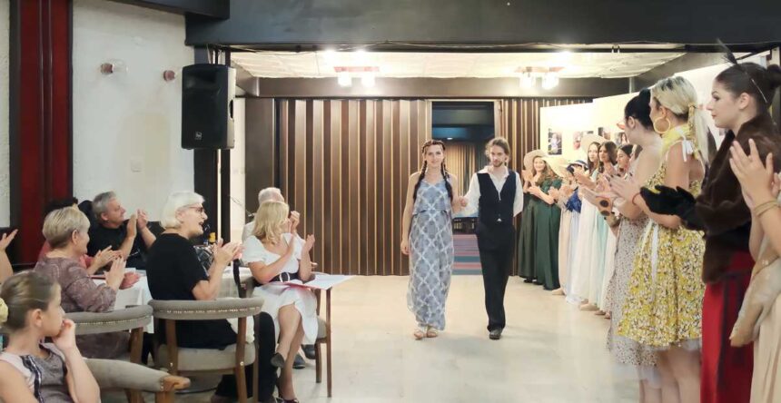 Modna revija i izložba fotografija Darije i Jurija Prokopjeva