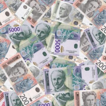 novcana-pomoc JAVNI POZIV ZA PODNOŠENJE PRIJAVA ZA DODELU JEDNOKRATNE NOVČANE POMOĆI ZA SOCIJALNO UGROŽENE PORODICE IZBEGLICA I INTERNO RASELJENIH LICA NA TERITORIJI OPŠTINE SEČANJ