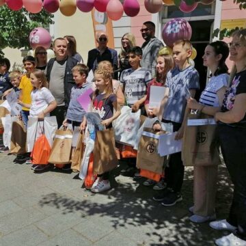 Nagrađeni učenici iz opštine Sečanj na Pesničkoj štafeti