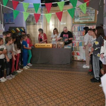 Održana Pesnička štafeta u osnovnoj školi „Vuk Karadžić“ u Konaku