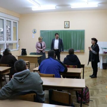 Prezentacija sečanjske srednje škole