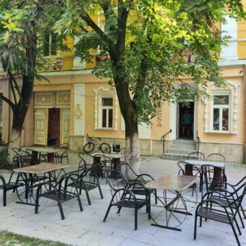 restoran-Leka Restoran “Leka” traži radnike