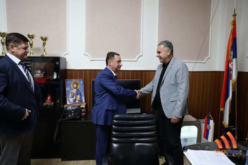 rusi_secanj_01 Poseta delegacije pobratimskog grada Azov