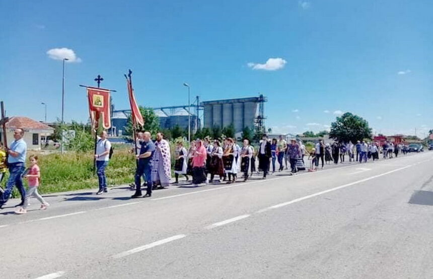 Tradicionalna Duhovska litija u Sečnju u nedelju 12. Juna