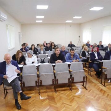 skupstina_secanj_03 ODRŽANA 4. SEDNICA SKUPŠTINE OPŠTINE SEČANJ