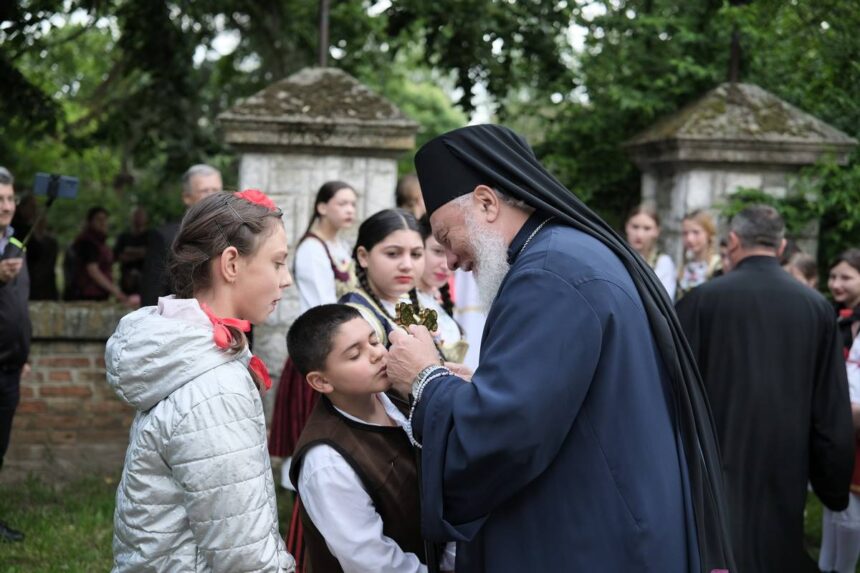 HRAMOVNA SLAVA – ZAŠTITNIK SVETI OTAC NIKOLAJ