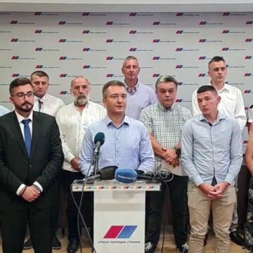 Nezavisni kandidati postali članovi Srpske napredne stranke u Sečnju