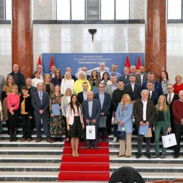 sporazum OPŠTINA SEČANJ POTPISALA SPORAZUM O SARADNJI „ZA ČISTIJE I ZELENIJE ŠKOLE U VOJVODINI“