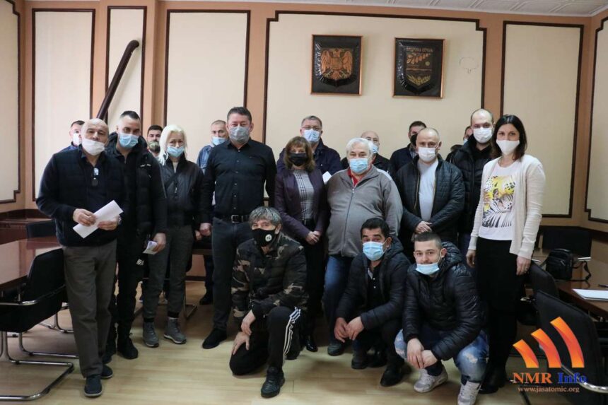 sportski_klubovi_opstine_secanj_01 Rađenović potpisao ugovore sa sportskim klubovima