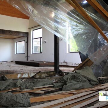 Ruši se velika sala