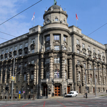 vlada-rs OBAVEZNA INSTRUKCIJA O PRIMENI UREDBE O IZMENAMA I DOPUNAMA MERA ZA VREME VANREDNOG STANJA U OBLASTI PREVOZA PUTNIKA U DRUMSKOM SAOBRAĆAJU