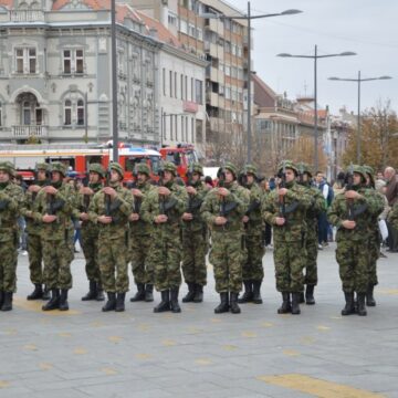 U toku javni konkurs za dobrovoljno služenje vojnog roka i kurs za rezervne oficire